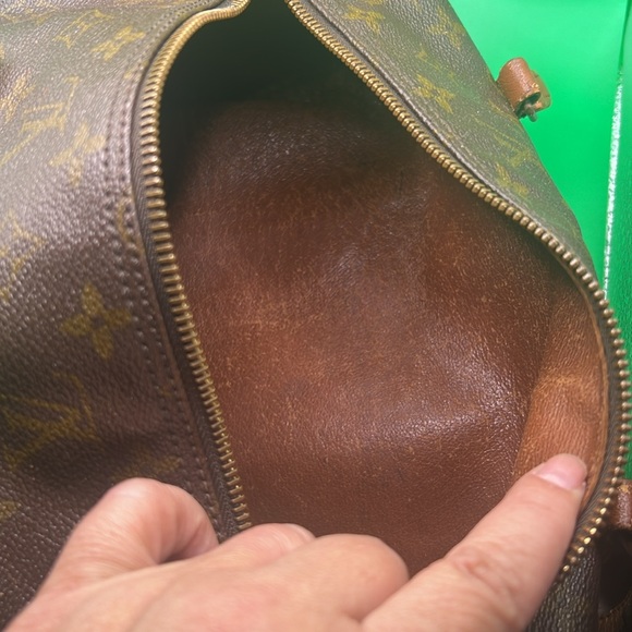 Louis Vuitton pouchet - Picture 12 of 17